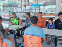 Babinsa Koramil 17/Geumpang Laksanakan Komsos dengan Warga Desa Leupu