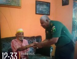 Letda Inf Syaiful Anjangsana Dengan Tokoh Adat Distrik Pariwari