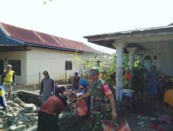 Babinsa Korami-05 Kodim 1404/Pinrang Bantu Warga Binaan Bangun Warung Untuk Tempat Usaha