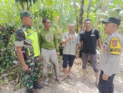 Sinergitas TNI-Polri di Geumpang, Babinsa dan Bhabinkamtibmas Perkuat Kamtibmas Lewat Komsos di Desa Leupu