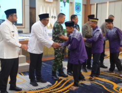 Pemkab Paser Adakan Pelepasan Calon Haji Paser Tahun 2025, Kasdim 0904/Paser Hadir