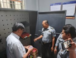 Lapas Banjarbaru Kolaborasi dengan Baintelkam Polri dan Ditintelkam Polda Kalsel Lakukan Pengecekan Fisik Senpi