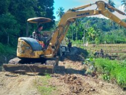 Satgas TMMD ke-124 Kodim 0107/Aceh Selatan Terus Tingkatkan Pekerjaan Fisik Peningkatan Badan Jalan