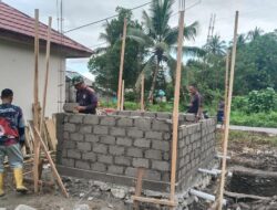 Pembangunan MCK Capai 40 % pada Hari Ke 10