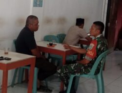 Pererat Sinergi dengan Warga, Babinsa Koramil 15/Tiro Gencarkan Komsos di Desa Lhok Igeuh