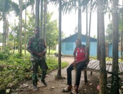 *Babinsa Koramil Wasior Jalin Silaturahmi dengan Karang Taruna: Sinergi untuk Keamanan dan Kemakmuran