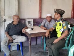 Perkuat Akar Sosial, Babinsa Geumpang Intensifkan Komsos di Tengah Warga Desa Bangkeh