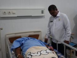 TIBA DI NABIRE, DIRJENPAS LANGSUNG SAMBANGI PETUGAS LAPAS YANG TERLUKA