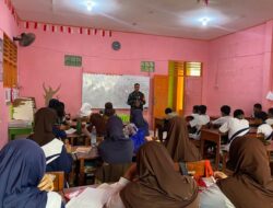 Babinsa Koramil 1405-01/Ujung Berikan Wawasan Kebangsaan Kepada Murid SMP Negeri 1 Parepare