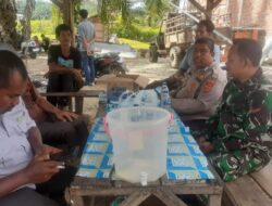 Untuk Memperat Tali Silaturahmi Babinsa Posramil Tadu Raya Melaksanakan Komunikasi Sosial Dengan Warga Masyarakat Desa Kuala Tadu