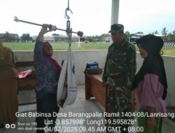 Wujudkan Balita Sehat, Babinsa Kodim 1404/Pinrang Dampingi Pelaksanaan Posyandu Di Desa Binaan