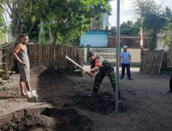 Bersama Perangkat Desa, Babinsa Ajak Warga Bersih-Bersih Kampung