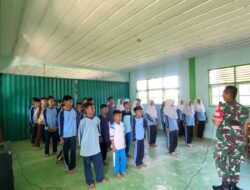 Masa Pengenalan Lingkungan Sekolah (MPLS) Babinsa Koramil 03/Sungai Sariak Beri Materi Wasbang Pada Siswa-Siswi Baru