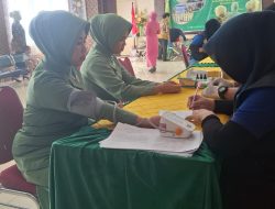 Persit Kodim 1404/Pinrang Ikuti Donor Darah Peringati HUT Ke- 25 IAD
