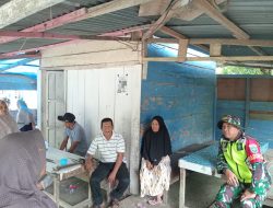 Pererat Silaturahmi dan Pantau Kondisi Wilayah, Babinsa Geumpang Gelar Komsos di Desa Mane
