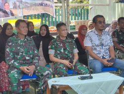 Dandim 1405/Parepare Hadiri Vicon Penyaluran Bantuan Pangan dan SPHP Bersama Menhan dan Panglima TNI