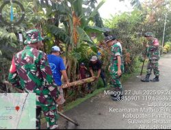 Danramil-03/Mattiro Bulu Kodim 1404/Pinrang Pimpin Kerja Bakti Bersihkan Saluran Air