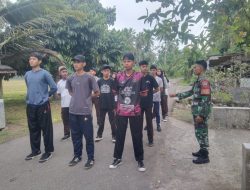 Persiapan Menjelang HUT RI ke 80, Babinsa Latih Paskibra Tingkat Kecamatan