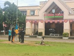 Babinsa Koramil 03/Sungai Sariak Kodim 0308/Pariaman Melatih Paskibra Tingkat Kecamatan
