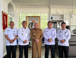 Mantapkan Persiapan Penyerahan Remisi, Kalapas Banjarbaru Dampingi Kakanwil Ditjenpas Kalsel Audiensi dengan Gubernur Kalsel