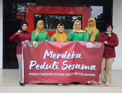 Pegawai dan Anggota PIPAS Rutan Pelaihari Donor Darah Rayakan HUT RI ke-8