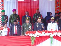 DANDIM 1703/DEIYAI HADIRI DALAM UPACARA PERINGATAN DETIK- DETIK PROKLAMASI KE-80 TAHUN DI KABUPATEN PANIAI