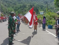 Babinsa Koramil 01/Tapaktuan Ikut Serta Amankan Karnaval Tingkat Desa Semarak HUT ke-80 RI