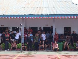Rutan Palu Bagikan Hadiah Kepada WBP yang Menang Lomba Tradisional di HUT RI ke-80