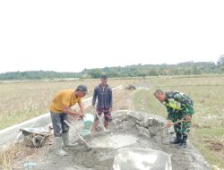 komunikasi sosial Babinsa Koramil 04 Beutong Dengan Warga Desa Binaannya