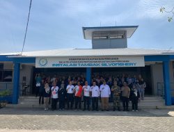 DANDIM 1422/MAROS HADIRI PANEN IKAN BANDENG UNTUK PERLUASAN PERAN UMKM DALAM PROGRAM MAKAN BERGIZI GRATIS