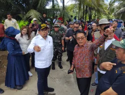 Kepala Staf Kepresidenan Tinjau Lokasi Bencana Alam di Padang Pariaman