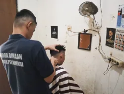 Barbershop Rutan Pelaihari Tingkatkan Pembinaan Kepribadian dan Percaya Diri Warga Binaan
