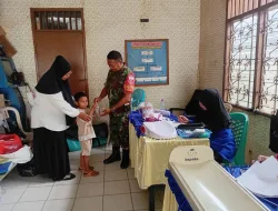 Dukung Anak Tetap Sehat,Babinsa Koramil Tarakan Barat Dampingi Posyandu Diwilayah