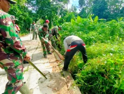 Personel Koramil 1419-01/Maiwa Gelar Karya Bakti Pembersihan Drainase