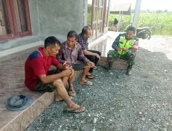 Babinsa jalin komsos dengan warga binaan
