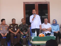 Dandim 1404/Pinrang Dampingi Gubernur Sulsel Tinjau Lokasi Bencana Angin Puting Beliung di Kec. Lanrisang