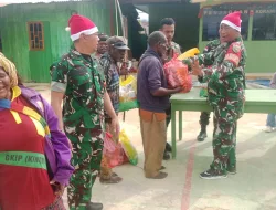 BERBAGI KASIH DI BULAN NATAL, DANRAMIL 1703-01/ENAROTALI BAGIKAN SEMBAKO DAN BINGKISAN NATAL