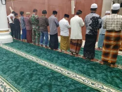 Melalui Kegiatan Islami, Babinsa Koramil 03/Delima Jalin Kedekatan dengan Masyarakat Desa Mesjid