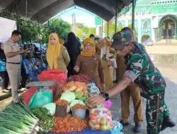 Dandim 1404/Pinrang Hadiri Gerakan Pangan Murah Jelang HBKN Nataru 2025/2026