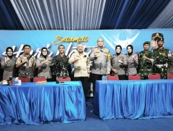 Yakinkan Malam Natal Aman, Dandim 1404/Pinrang Bersama Bupati dan Kapolres Laksanakan Patroli Pemantauan Gereja dan Pos Pam Nataru
