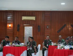 Pangdam XXIV/Mandala Trikora Tekankan Akuntabilitas dan Profesionalisme dalam Evaluasi Program Kerja dan Anggaran TA 2025