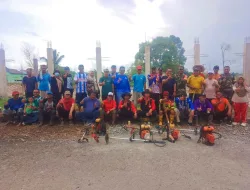 Jaga Kebersihan wilayah,Babinsa Koramil 0907/04 Tarut Dan Warga Gelar Kerja Bakti