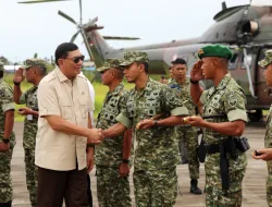 MENHAN RI KUNJUNGI MERAUKE, TINJAU SATUAN DAN BERI PENGARAHAN PRAJURIT TNI