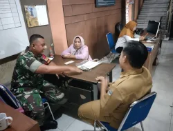 Pererat Komsos Dengan Aparatur Desa, Babinsa Koramil Tartim Bahas Perkembangan Wilayah