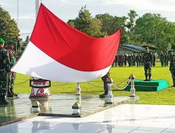 UPACARA BENDERA DI MAKODIM 1707/MERAUKE, PERKUAT NASIONALISME DAN JIWA PENGABDIAN PRAJURIT
