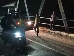 Personil Koramil 04 Beutong dan anggota Polsek ullejalan laksanakan Patroli malam Bertujuan tingkatkan Kamtibmas Wilayah Binaan