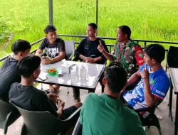 Babinsa Koramil 15/Tiro Ajak Pemuda Desa Rabo Jauhi Narkoba dan Bijak Bermedia Sosial