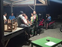 Babinsa Koramil 1404-03/Mattiro Bulu Laksanakan Pemantauan Wilayah dan Komsos Bersama Warga