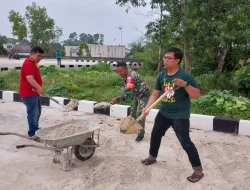 Wujudkan Lingkungan Yang Bersih,Babinsa Kodim 0907/Trk Dan Warga Aktif Kerja Bakti Pembersihan Wilayah