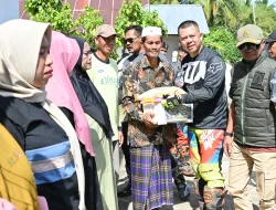 Korem 141/Toddopuli Laksanakan Karya Bakti Pengecatan Masjid Menteri Pertahanan dan pembagian Sembako.